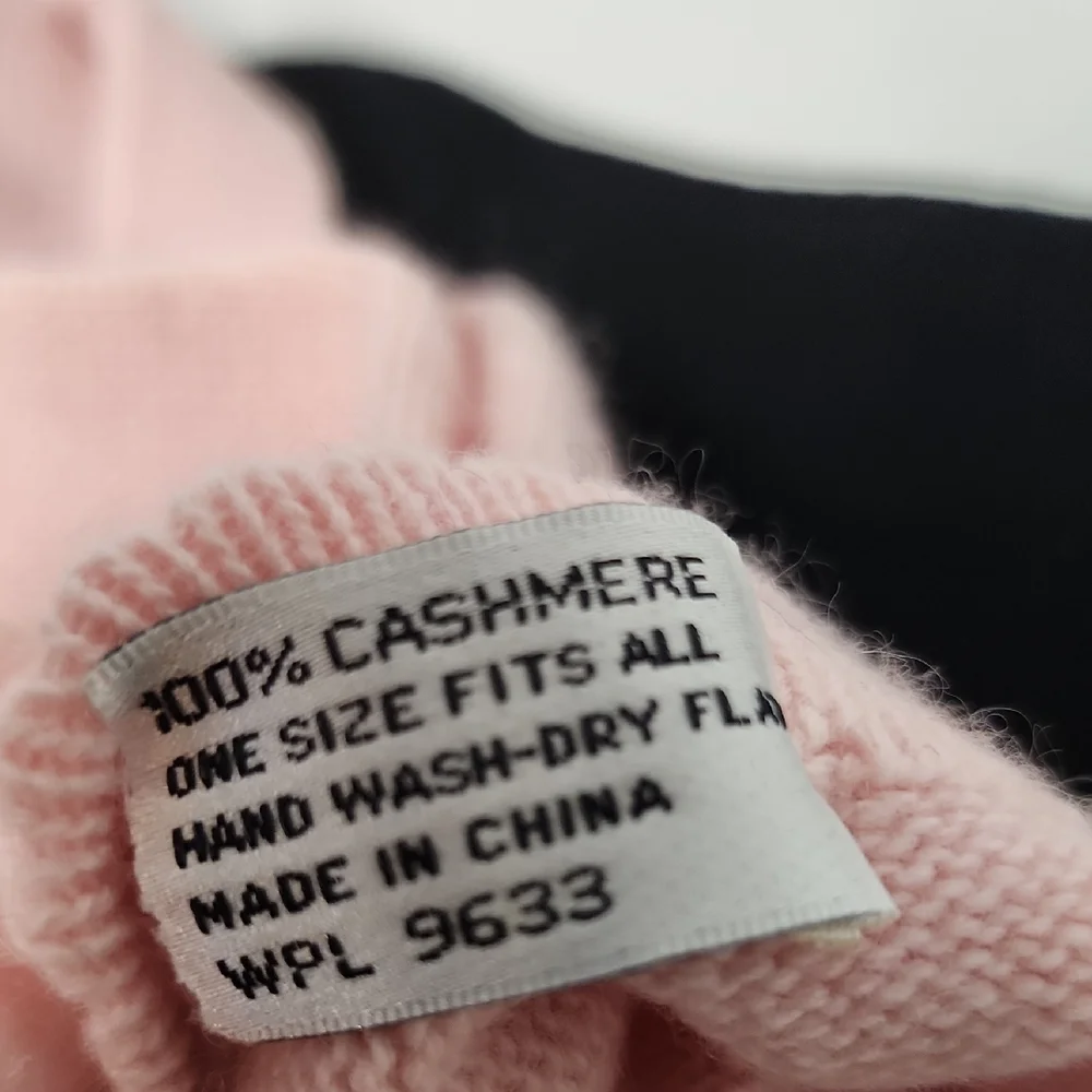 Two Cashmere Black and Pink Women's Gloves